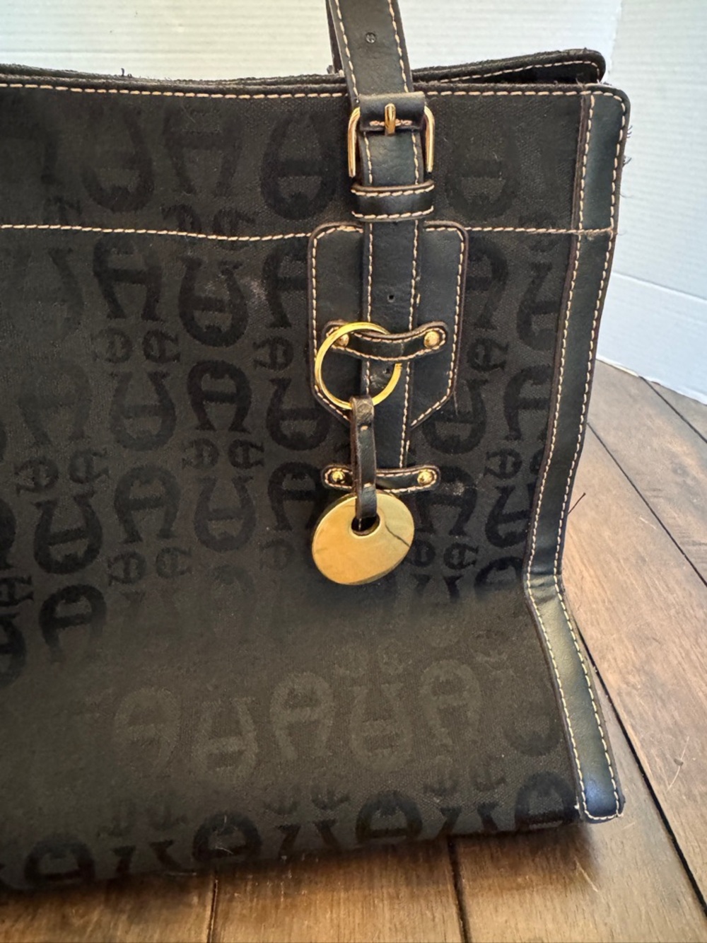 Vintage Etienne Aigner Womens Black Monogram Shoulder Bag Y2K Preppy Classy Boho - Picture 3 of 13